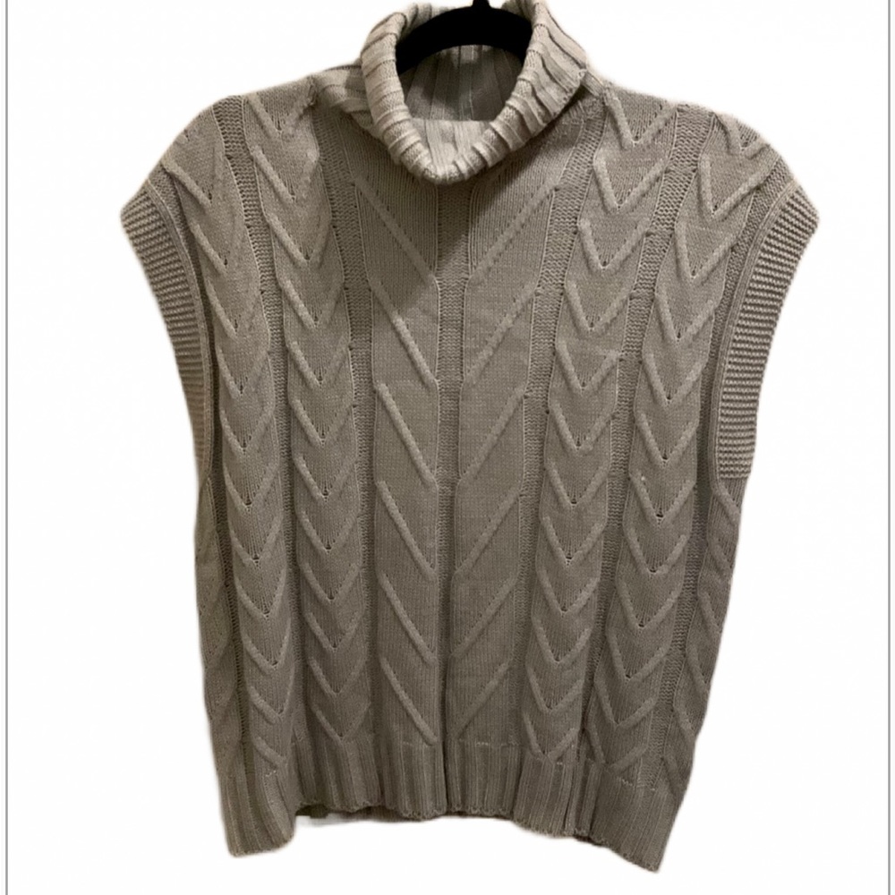 SHEIN Gray Turtleneck Sleeveless Pullover Knit Sweater SZ S